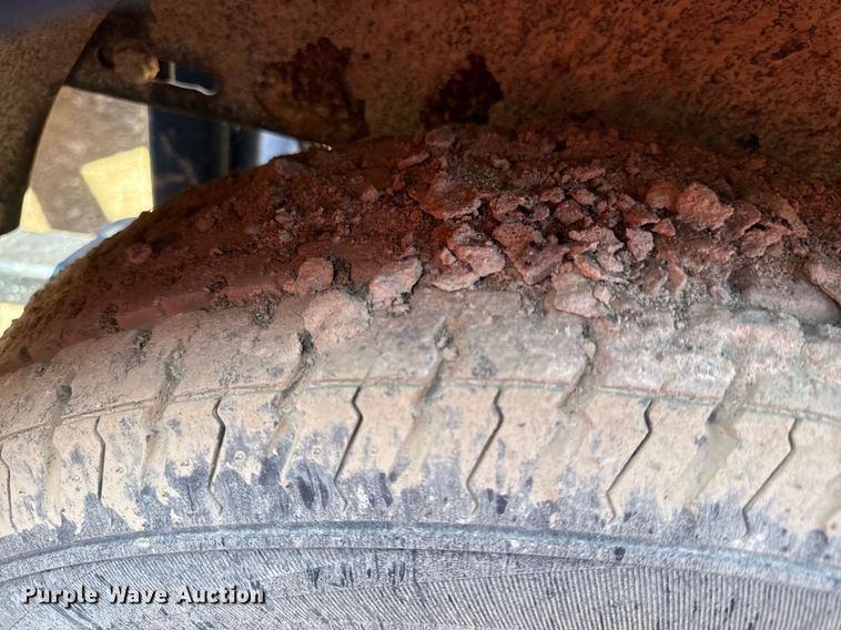 image for item ED4035 2008 Energy Absorption System arrow board trailer