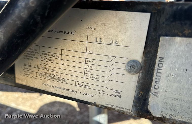 image for item ED4035 2008 Energy Absorption System arrow board trailer