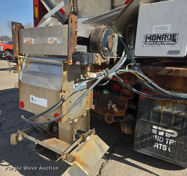 image for item ED4036 2003 International 7500 dump truck