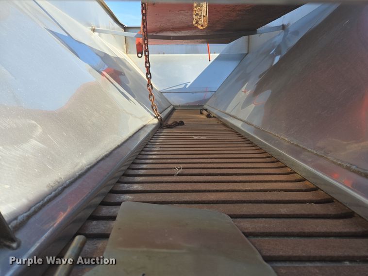 image for item ED4036 2003 International 7500 dump truck