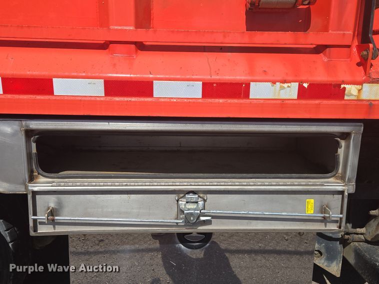 image for item ED4036 2003 International 7500 dump truck