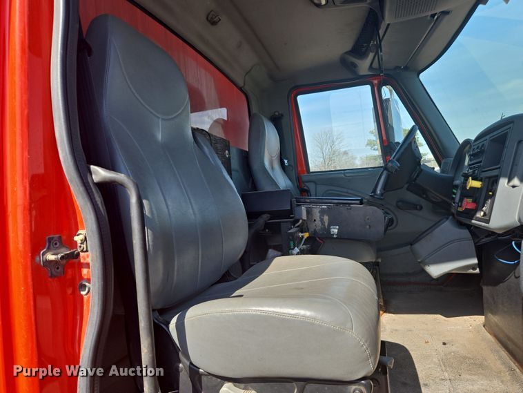 image for item ED4036 2003 International 7500 dump truck