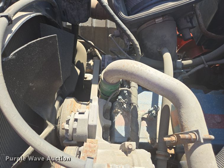 image for item ED4036 2003 International 7500 dump truck