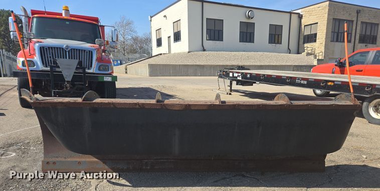 image for item ED4036 2003 International 7500 dump truck