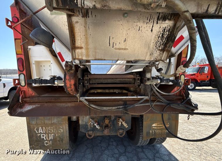 image for item ED4037 2001 Sterling L9500 dump truck