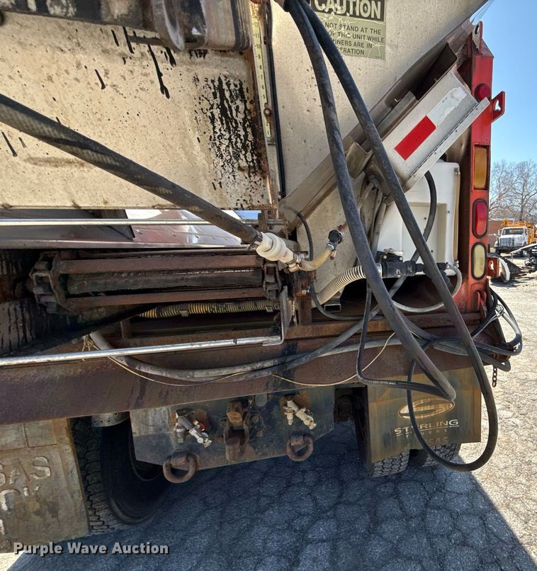 image for item ED4037 2001 Sterling L9500 dump truck