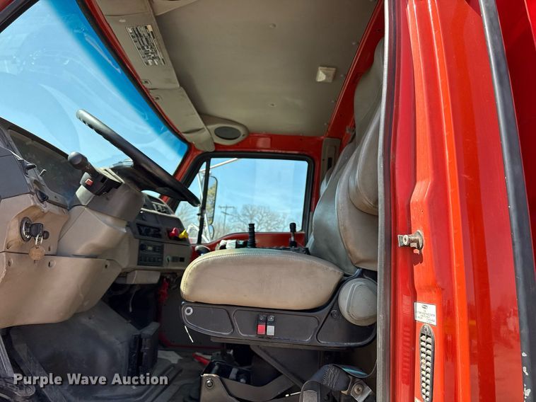 image for item ED4037 2001 Sterling L9500 dump truck