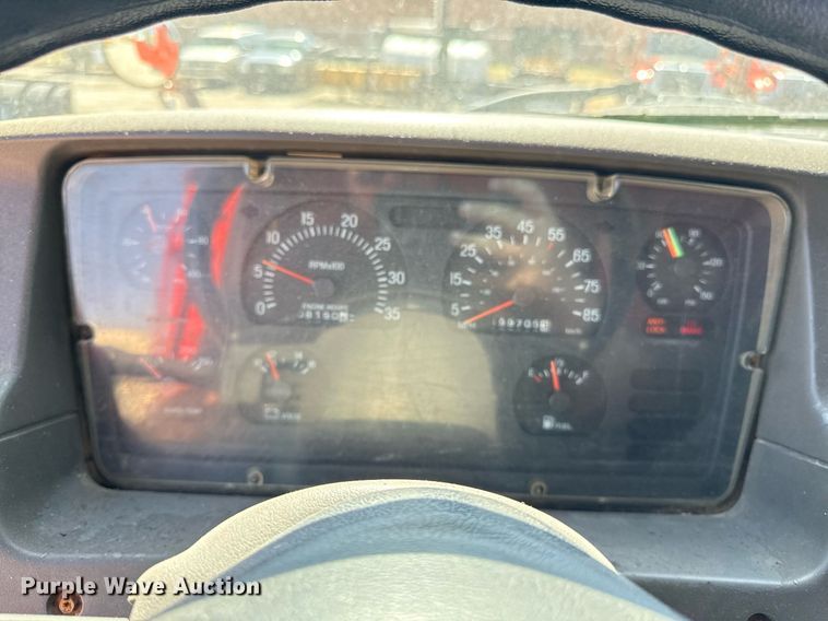 image for item ED4037 2001 Sterling L9500 dump truck