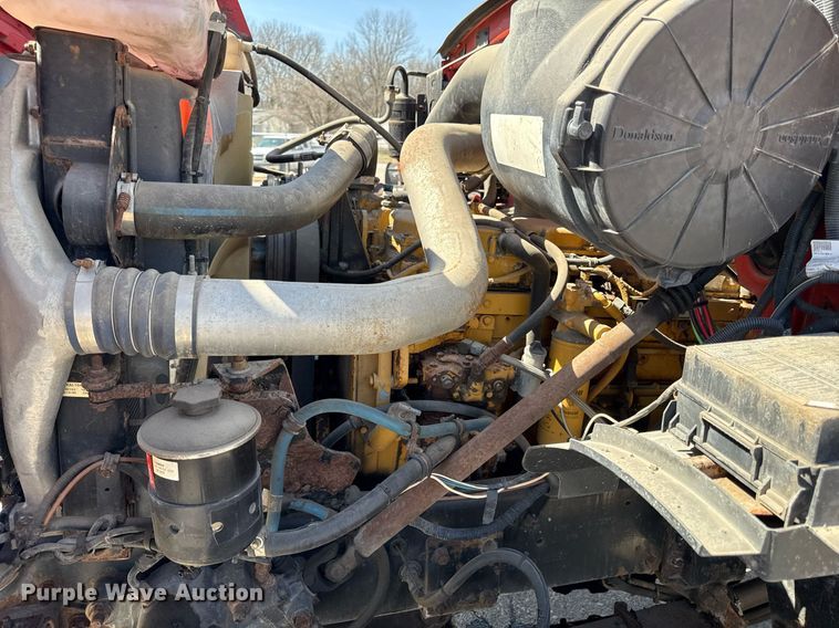 image for item ED4037 2001 Sterling L9500 dump truck