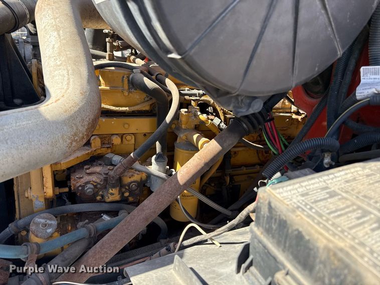 image for item ED4037 2001 Sterling L9500 dump truck