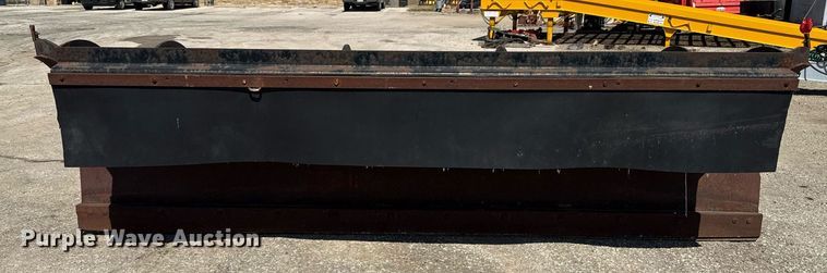 image for item ED4037 2001 Sterling L9500 dump truck