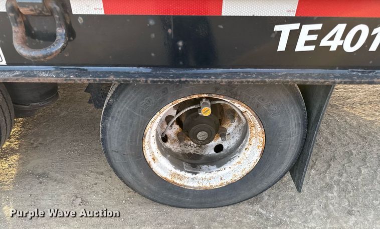 image for item ED4038 2006 Trail eze tilt deck equipment trailer