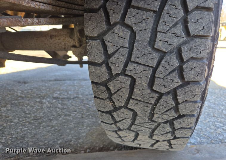 image for item ED4039 1998 Chevrolet C1500 Ext. Cab pickup truck