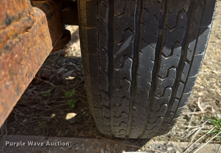 image for item ED4043 2006 Energy Absorption System arrow board trailer