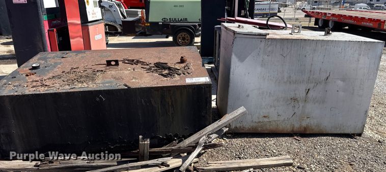 image for item ED4049 (2) waste oil tanks