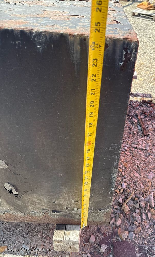 image for item ED4049 (2) waste oil tanks