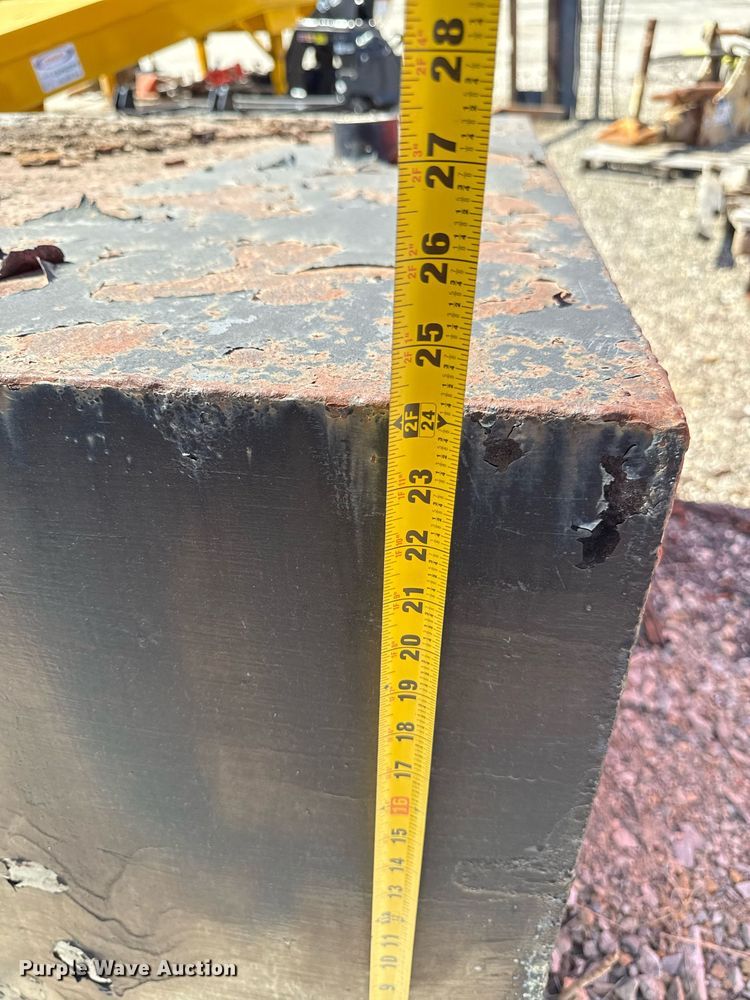 image for item ED4049 (2) waste oil tanks