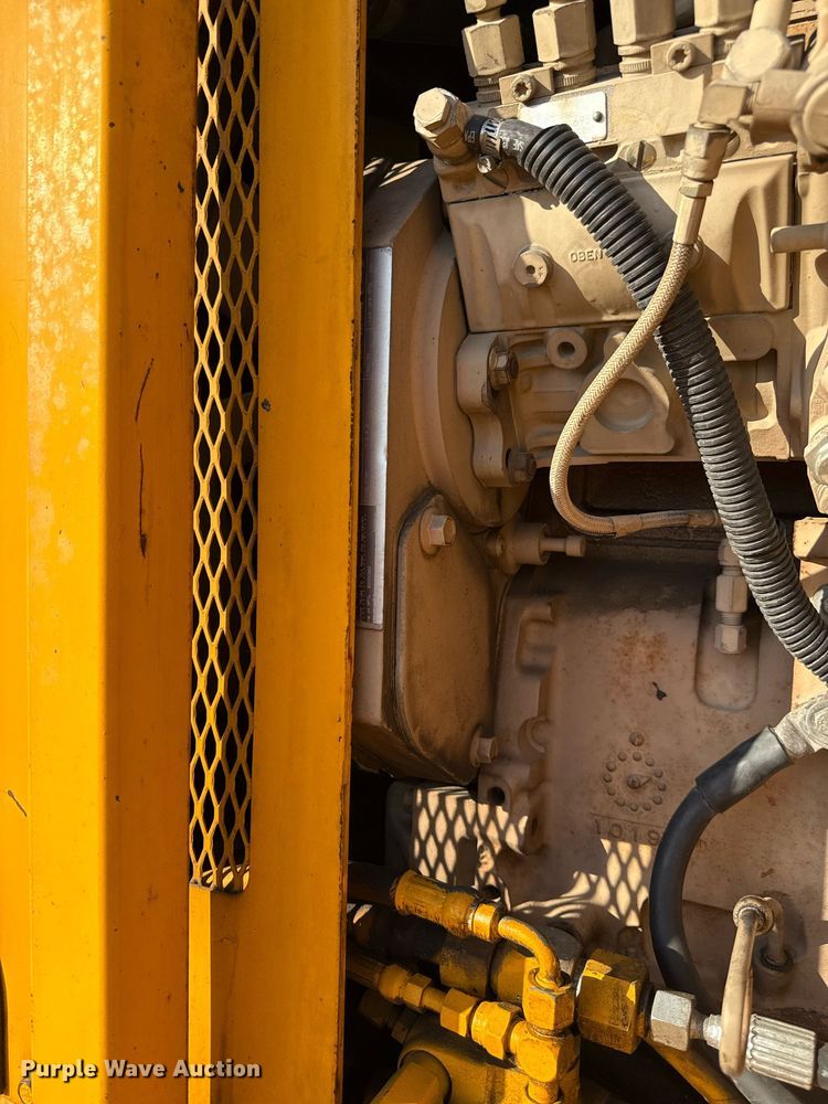 image for item ED4050 1992 International 4800 drilling rig truck