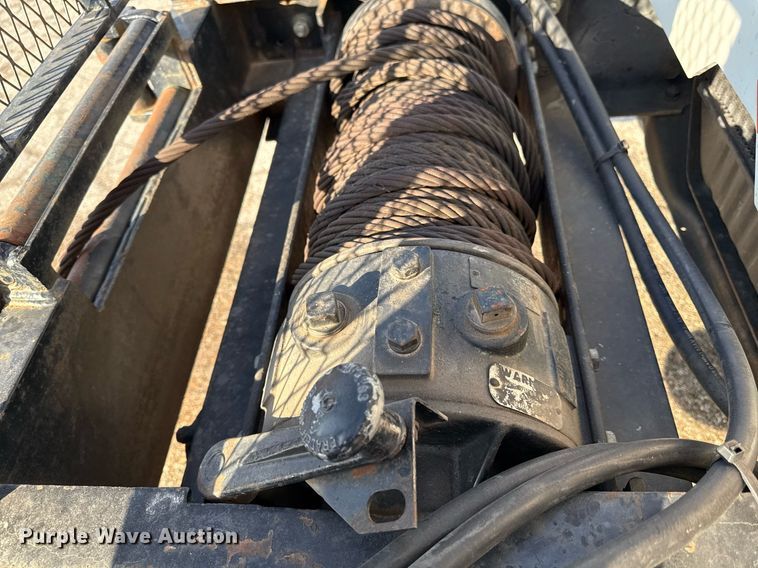 image for item ED4050 1992 International 4800 drilling rig truck