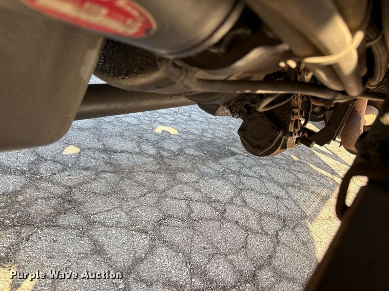 image for item ED4050 1992 International 4800 drilling rig truck