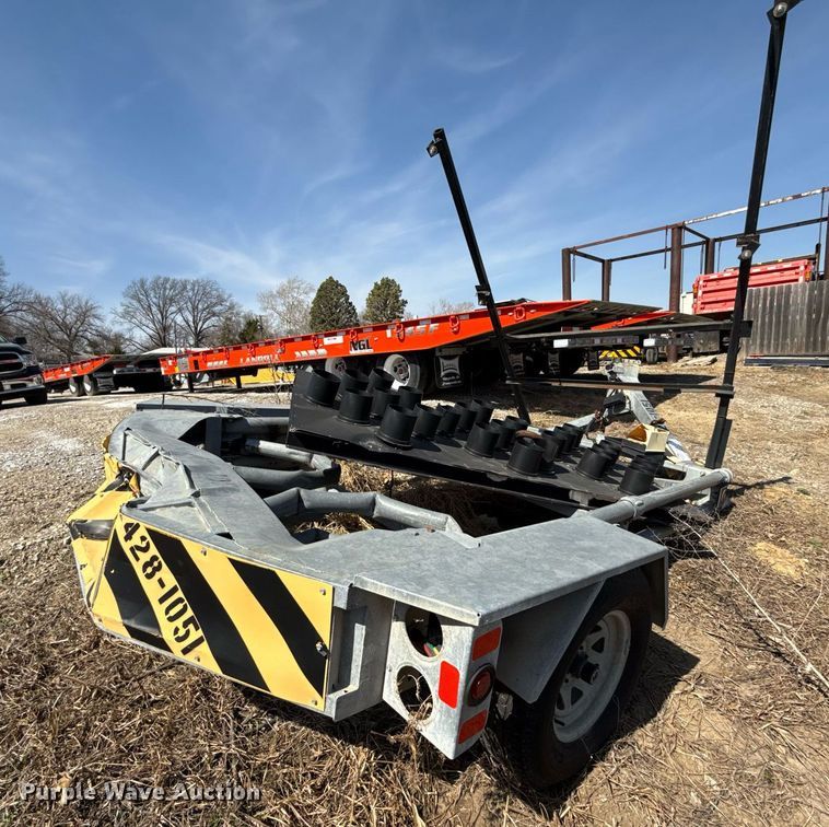 image for item ED4052 2011 Energy Absorption System crash attenuator