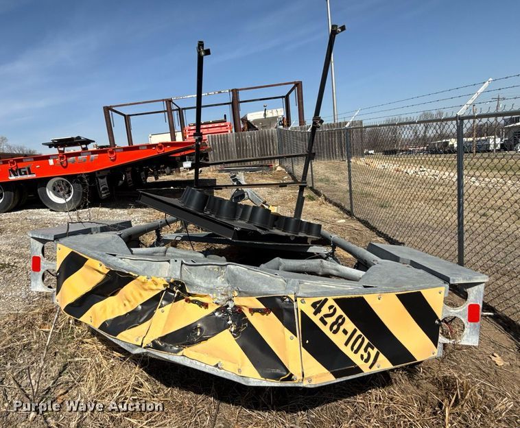 image for item ED4052 2011 Energy Absorption System crash attenuator