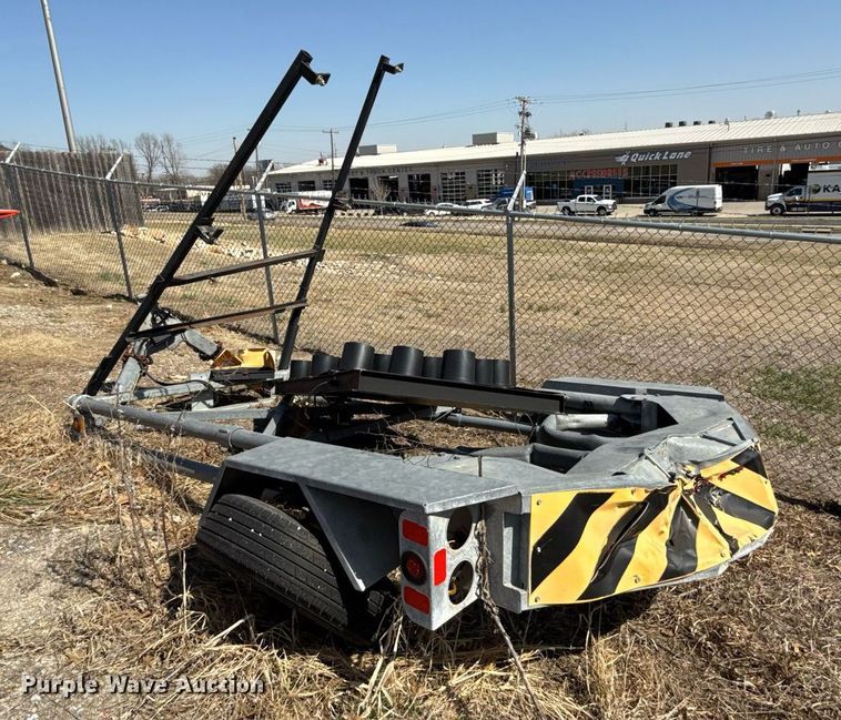 image for item ED4052 2011 Energy Absorption System crash attenuator