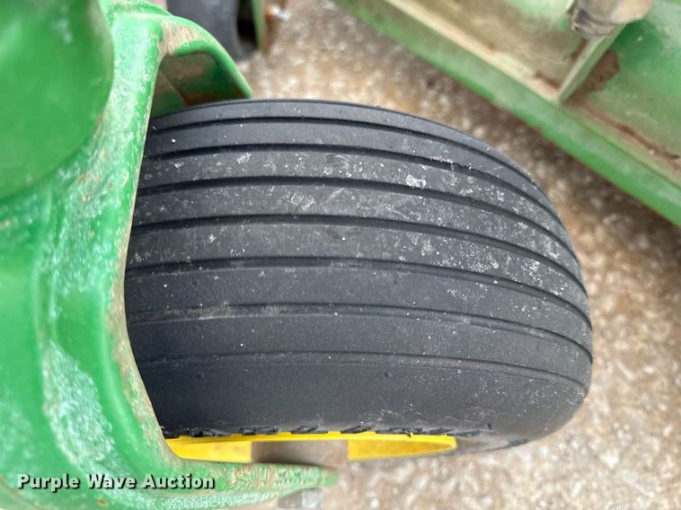 image for item ED4056 2010 John Deere Z925A ZTR lawn mower