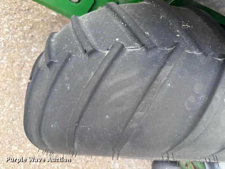 image for item ED4056 2010 John Deere Z925A ZTR lawn mower