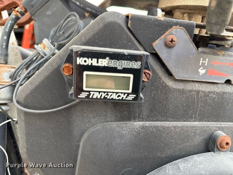 image for item ED4058 Crafco Pavement cutter 200 crack router