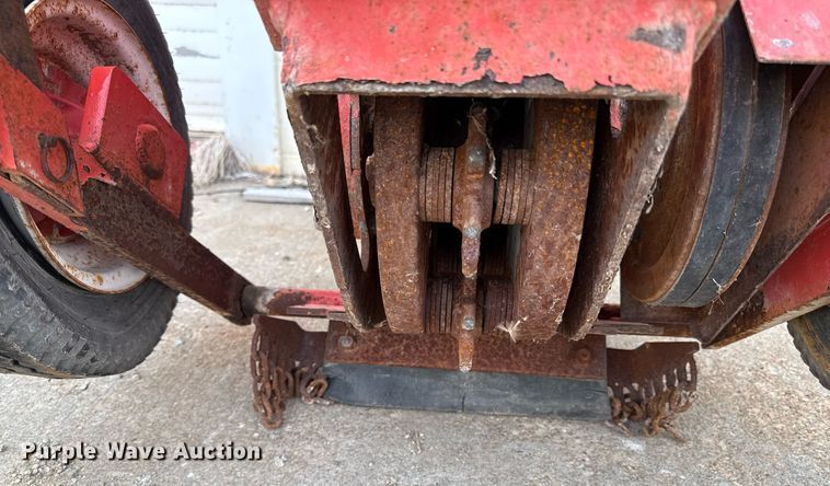 image for item ED4058 Crafco Pavement cutter 200 crack router