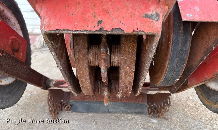 image for item ED4058 Crafco Pavement cutter 200 crack router