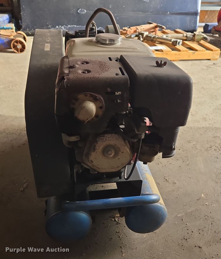 image for item ED4062 Puma 8008 air compressor