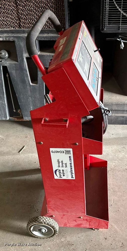 image for item ED4070 Snap-On MT-3750 battery charger