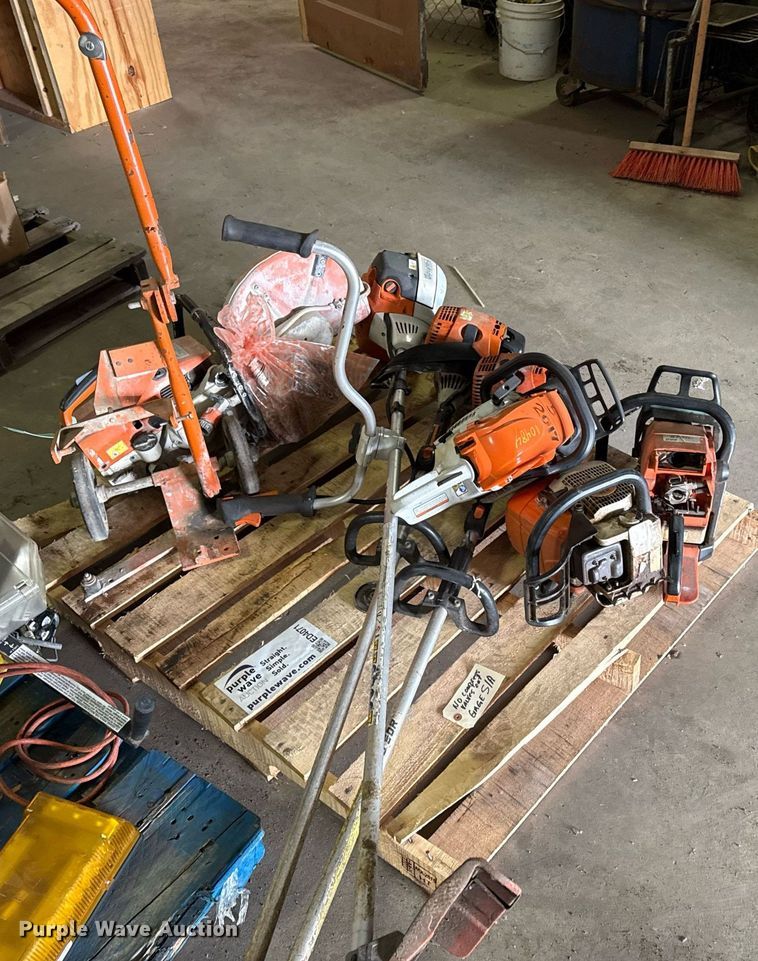 image for item ED4071 Lawn equipment