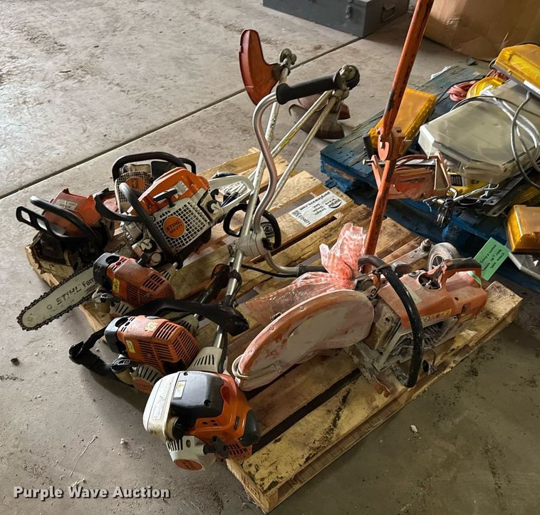 image for item ED4071 Lawn equipment