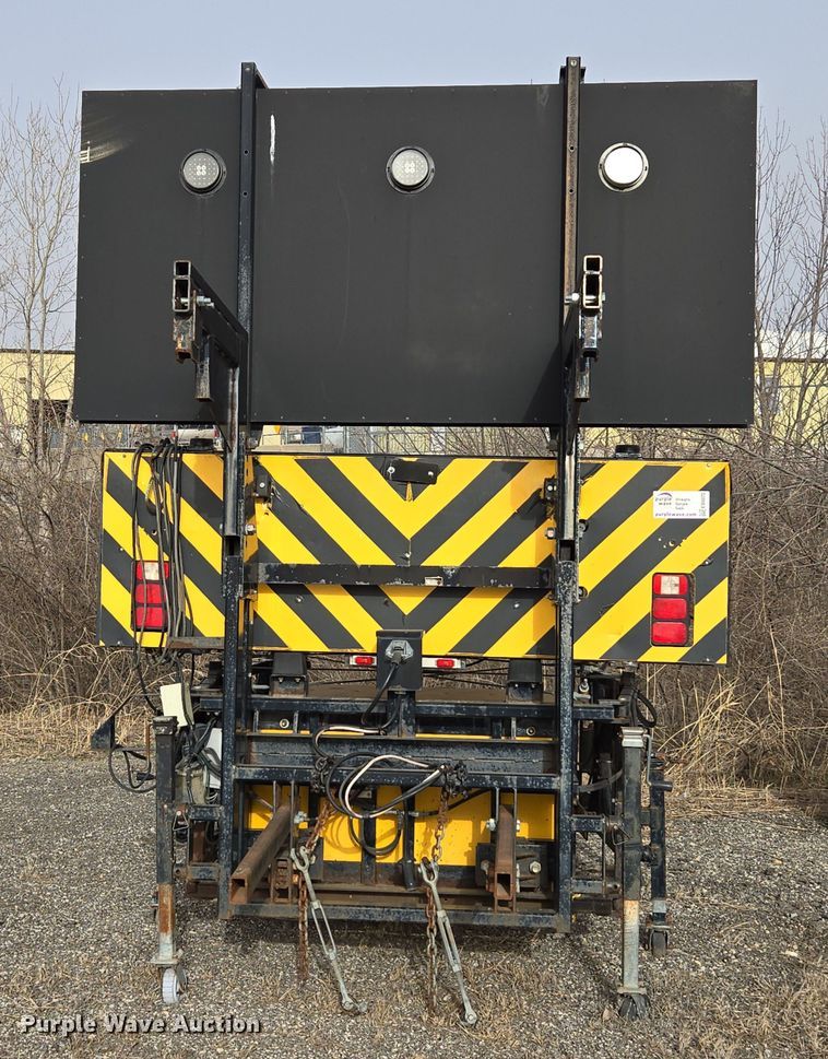 image for item ED4072 2005 Trinity  Energy Absorption system crash attenuator