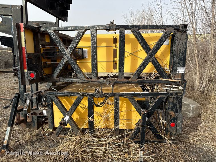 image for item ED4073 2005 Trinity  180 crash attenuator