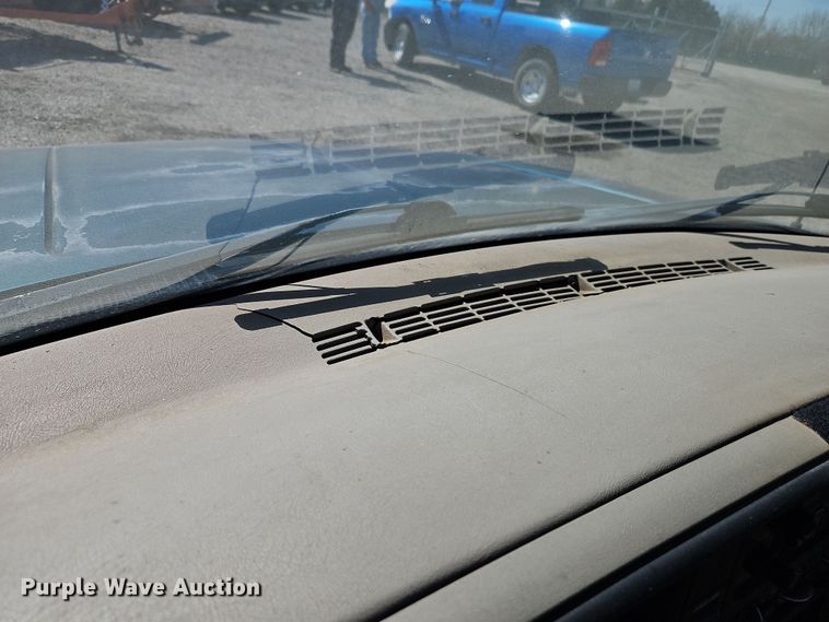 image for item EI8871 1998 Chevrolet C1500 pickup truck