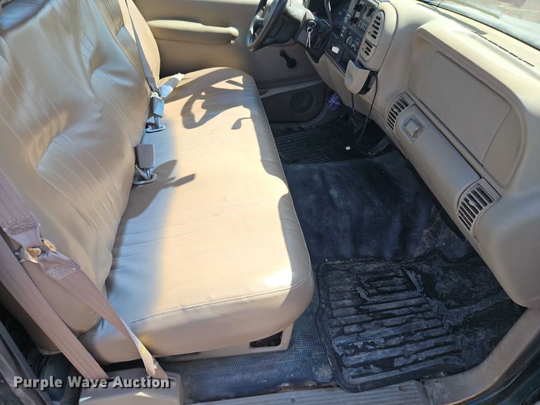 image for item EI8871 1998 Chevrolet C1500 pickup truck