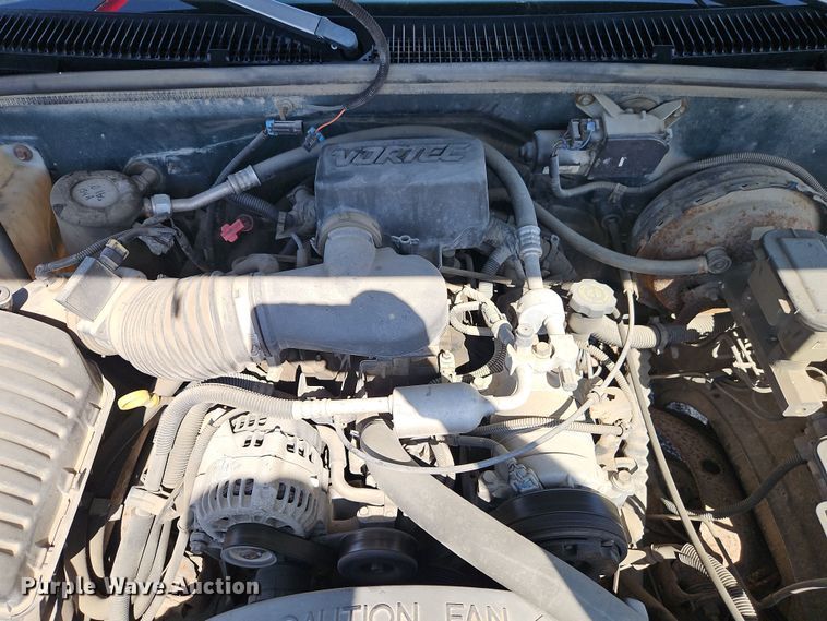 image for item EI8871 1998 Chevrolet C1500 pickup truck