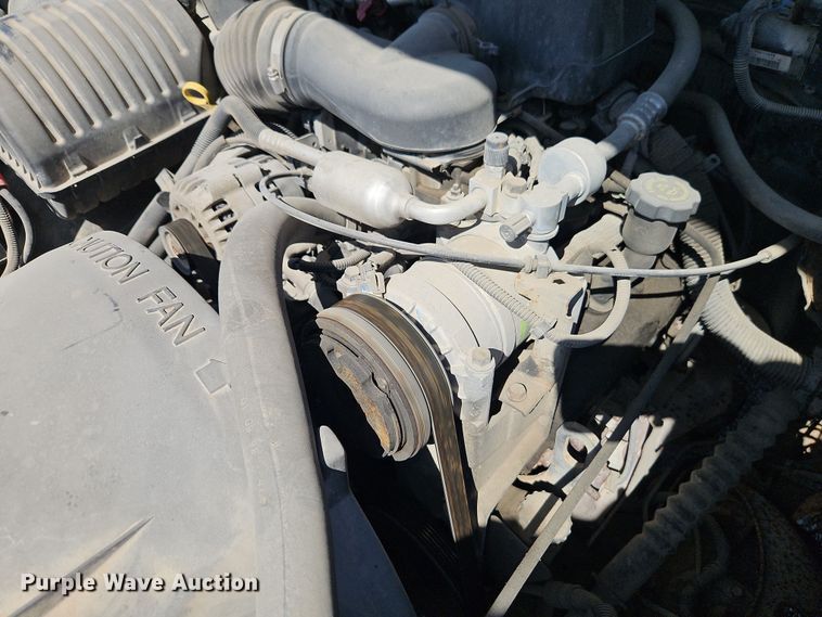 image for item EI8871 1998 Chevrolet C1500 pickup truck