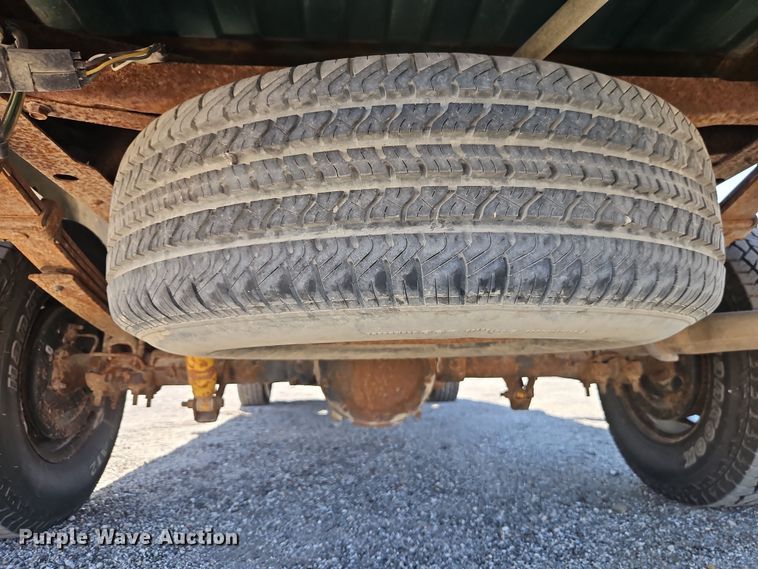 image for item EI8871 1998 Chevrolet C1500 pickup truck