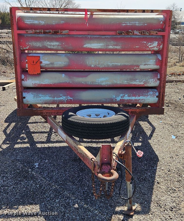 image for item EI8872 2002 Road Hog utility trailer