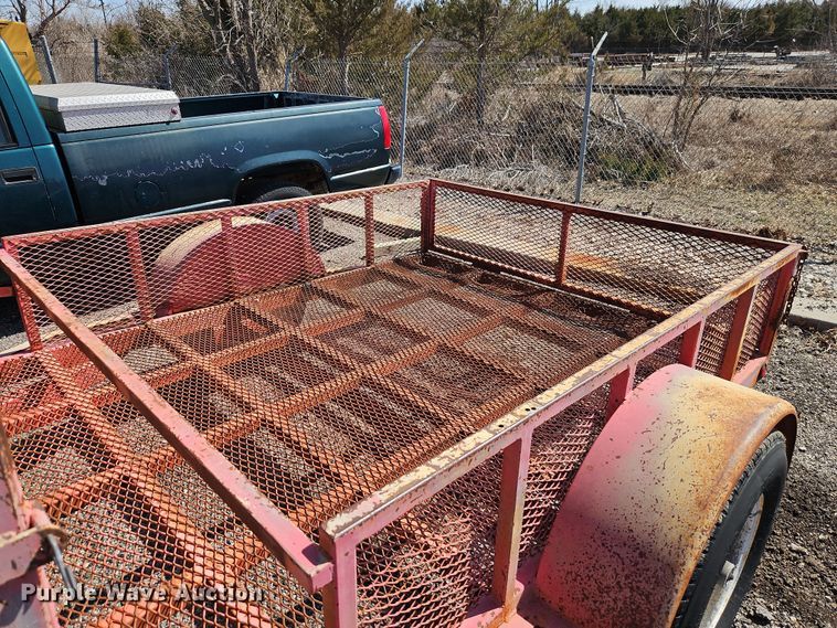 image for item EI8872 2002 Road Hog utility trailer