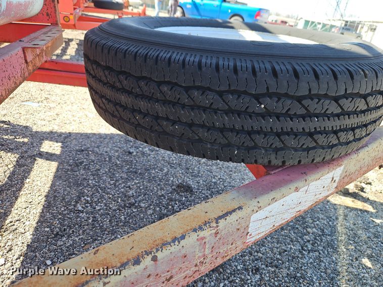 image for item EI8872 2002 Road Hog utility trailer