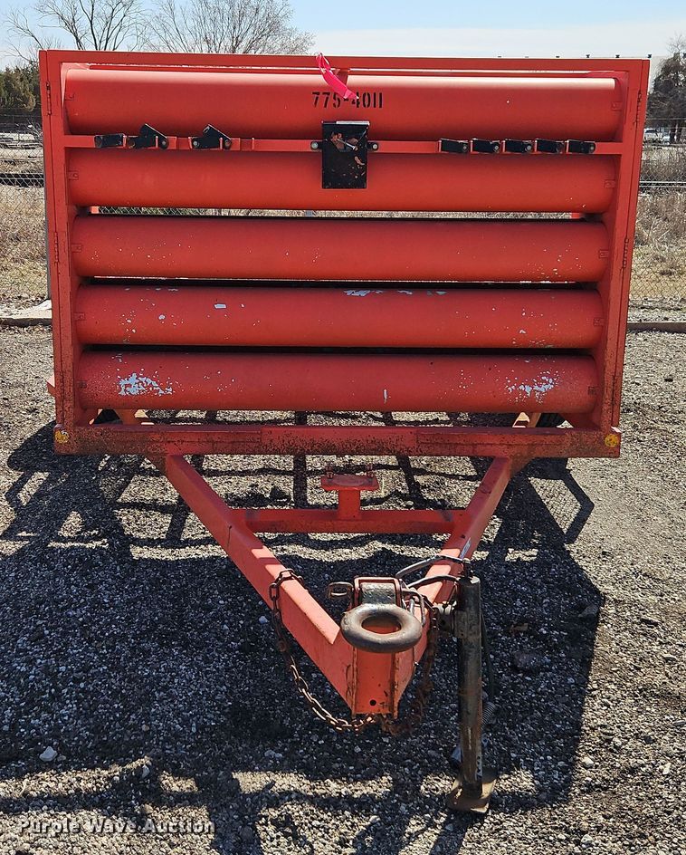 image for item EI8873 2002 Road Hog utility trailer