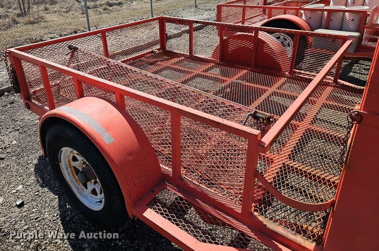 image for item EI8873 2002 Road Hog utility trailer