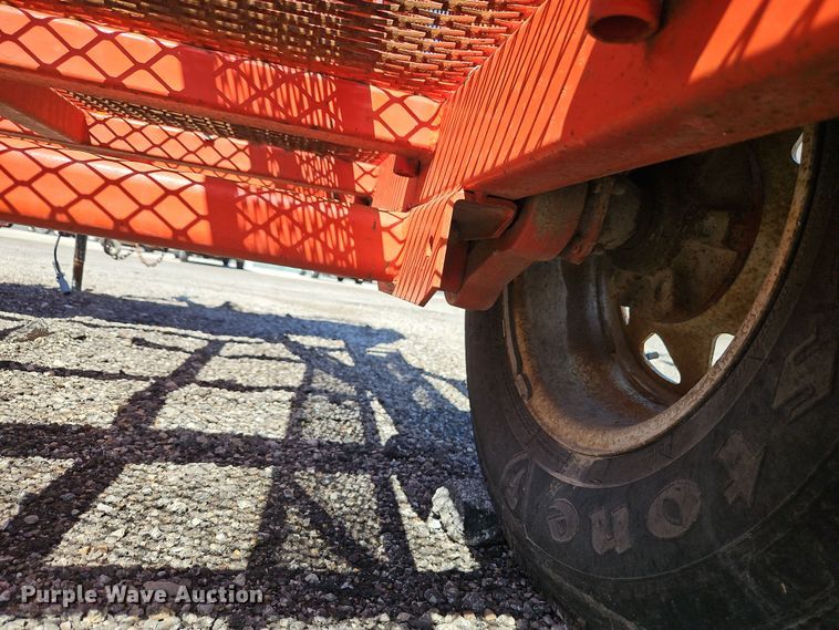 image for item EI8873 2002 Road Hog utility trailer