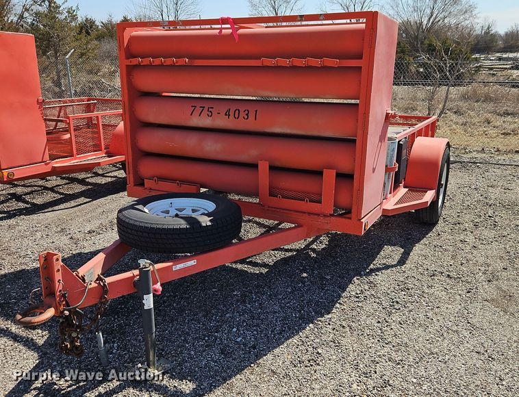 image for item EI8874 2002 Road Hog utility trailer